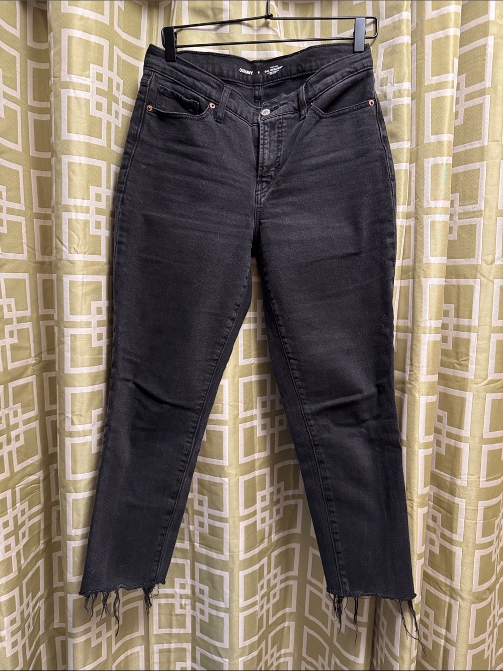 Old Navy Black Cropped High-Rise Straight Jeans